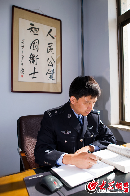 警督王世高:为民伸张正义 彰显民警本色